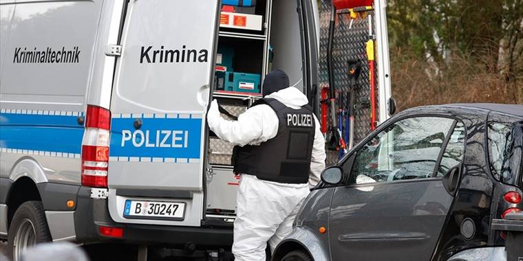 Almanya'da darbe şüphelileri ile ilgili tartışmalar sürüyor