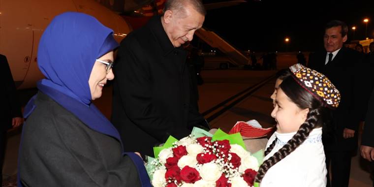 Cumhurbaşkanı Erdoğan Türkmenistan'da