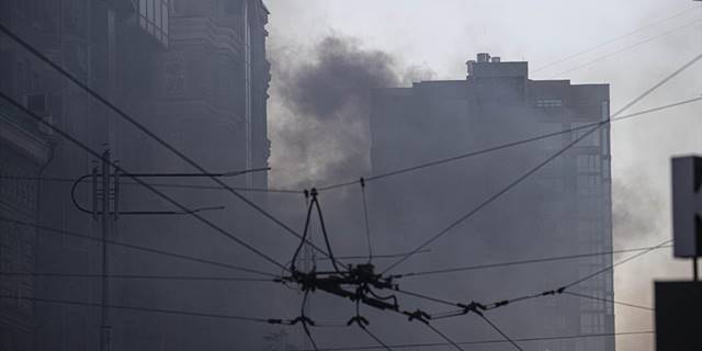 Kiev Belediye Başkanı Kliçko, kentte patlamalar olduğunu duyurdu