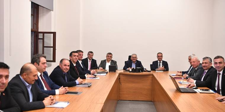 Kayseri Büyükşehir Belediyesinin yatırım toplantısı yapıldı