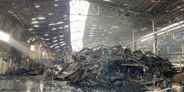 Kayseri'de çelik kapı fabrikasında çıkan yangın söndürüldü