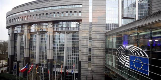 AP yolsuzluk soruşturmasının ardından reformlara hazırlanıyor