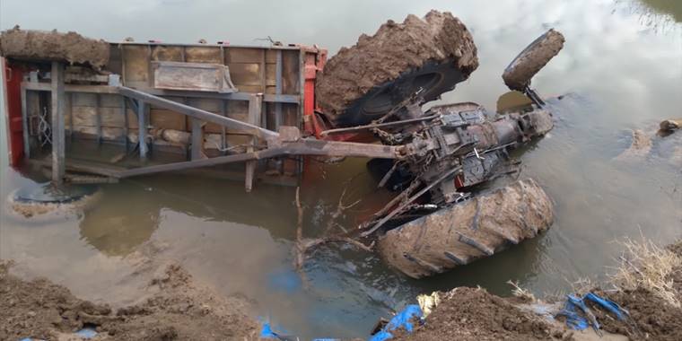 Kırıkkale'de devrilen traktördeki 1 kişi öldü, 1 kişi yaralandı