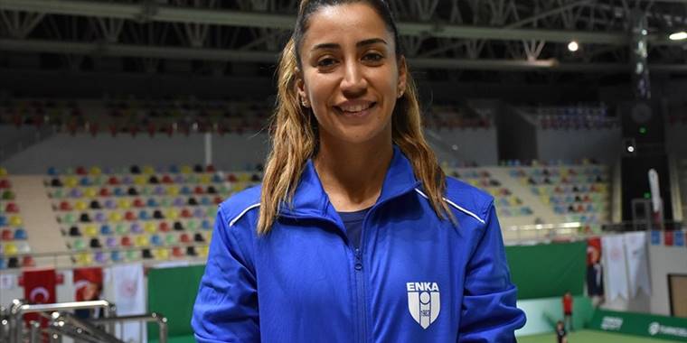 Çağla Büyükakçay, Türkiye'nin teniste güzel bir geleceğinin olduğuna inanıyor