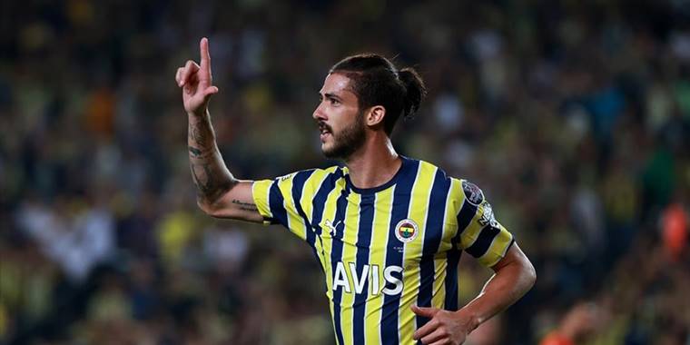 Fenerbahçeli Gustavo Henrique'nin hedefi, liderliği sezon sonuna kadar taşımak