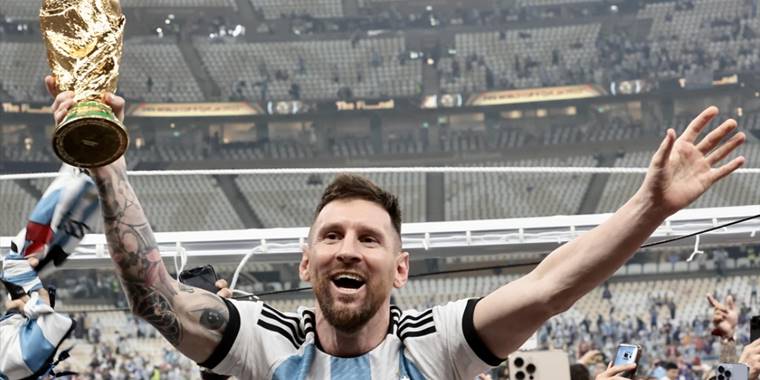 Spor dünyasında dünyaca ünlü isimlerden Messi'ye tebrik mesajı