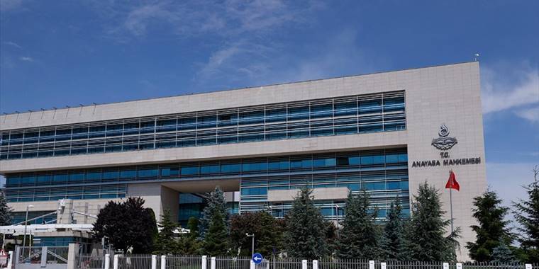 AYM, telefon hattına ilişkin bilgilerin kullanıcıya verilmemesini hak ihlali saydı