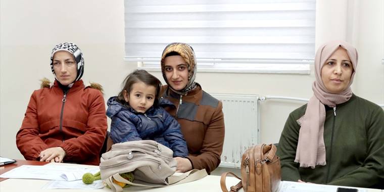 Sivas'ta "Aile Okulu Projesi" ile 9 bin veli okullu oldu