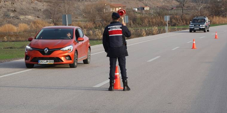 Beypazarı'nda kış lastiği denetimi