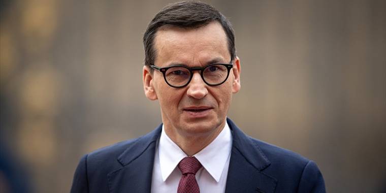 Polonya Başbakanı Morawiecki: Doğal gaza tavan fiyatla Rus manipülasyonu sona erecek