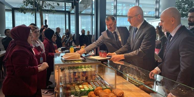 İstanbul Havalimanı'nda "engelsiz kafe" hizmete başladı