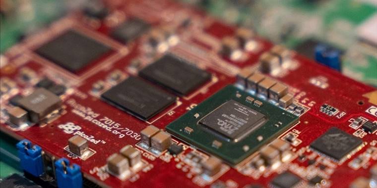 Çinli çip endüstrisi patronlarının serveti geçen yıla göre yüzde 28 azaldı