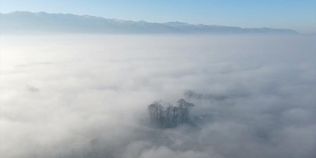 Düzce Ovası sisle kaplandı