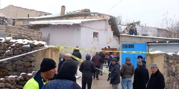 Kayseri'de tüpten sızan gazın patladığı evdeki 1 kişi öldü, 2 kişi yaralandı