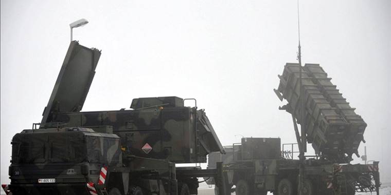Almanya, ABD’nin Ukrayna’ya "Patriot sistemi" verecek olmasını memnuniyetle karşıladı