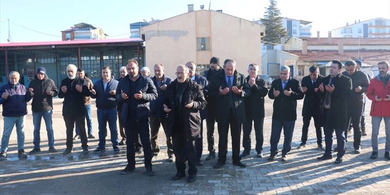 Beyşehir Belediye Başkanı Bayındır, kış hazırlığı toplantısına katıldı