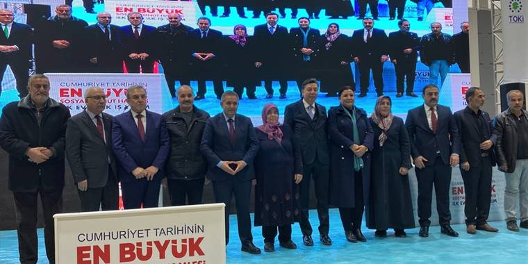 Kırşehir'de "İlk Evim, İlk İş Yerim" projesiyle yapılacak konutlar için kura çekildi