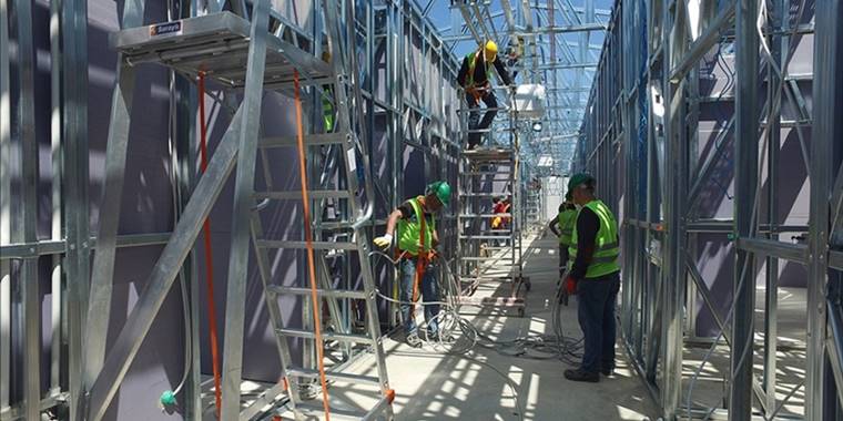 Şantiyelerde yapı denetimi yapan mimar ve mühendislere 75 yaş sınırı