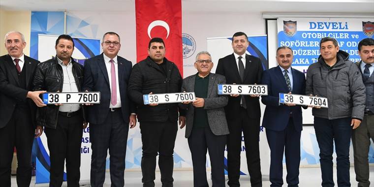 Büyükkılıç, Develi'de plaka teslim törenine katıldı