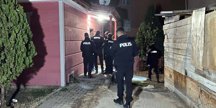 Kırıkkale'de tartıştığı arkadaşının evini kurşunlayan zanlı gözaltına alındı