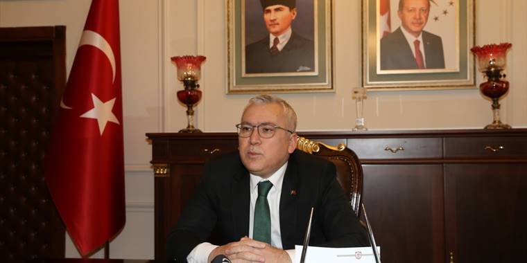 Sivas Valisi Şimşek ve Başkan Bilgin,  AA'nın "Yılın Fotoğrafları" oylamasına katıldı