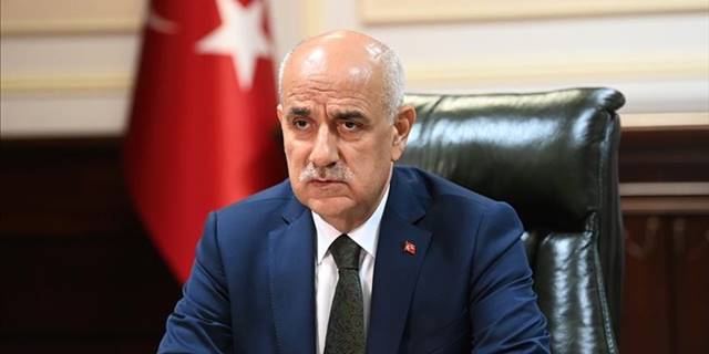 Bakan Kirişci: Hayvanlara mikroçip uygulamasında sorun yok