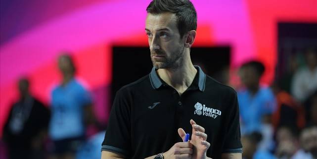 A Milli Kadın Voleybol Takımı'nı İtalyan Santarelli çalıştıracak