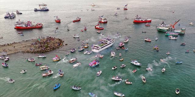 Trabzonspor, AA'nın "Yılın Fotoğrafları" oylamasındaki şampiyonluk kutlaması fotoğrafını paylaştı