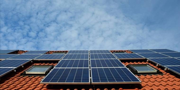 Binalarda yenilenebilir enerji zorunluluğu 1 Ocak'ta başlıyor