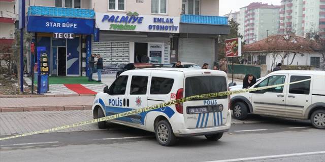 Kayseri'de silahlı saldırıya uğrayan 2 kişi yaralandı