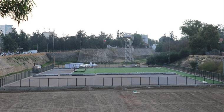KKTC'nin Çetinkaya TSK futbol takımı ara bölgedeki tarihi sahasına dönmek için gün sayıyor