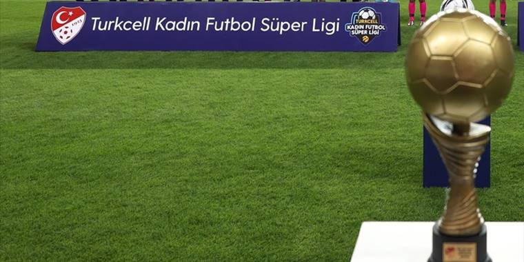 Turkcell, 4 yıl daha Kadın Futbol Süper Ligi'nin isim sponsoru oldu