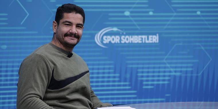 Milli güreşçi Taha Akgül'ün 2022'de sırtı yere gelmedi