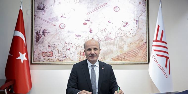 YÖK Başkanı Özvar, AA'nın "Yılın Fotoğrafları" oylamasına katıldı