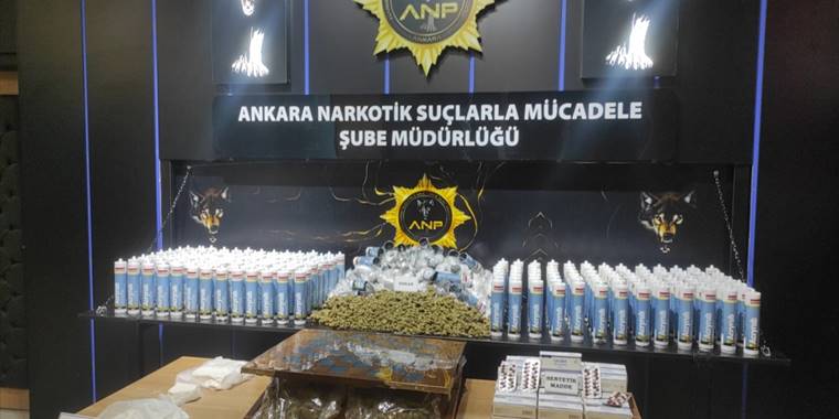 Ankara'da satranç tahtasına gizlenmiş uyuşturucu madde ele geçirildi