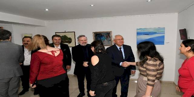 İzmir Karabağlar'dan erken kutlama