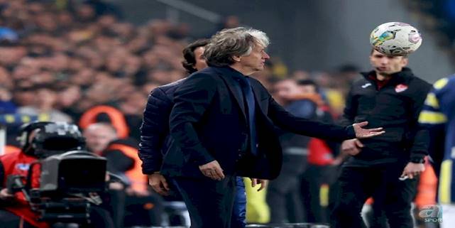 FENERBAHÇE TRANSFER HABERLERİ - İtalyan ekibi Fenerbahçe'ye yanıtını iletti! Görüşmeler...