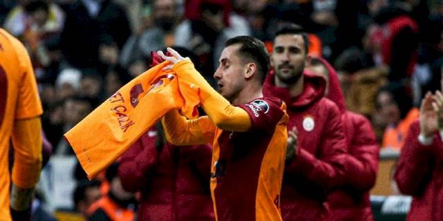 Galatasaray'da Kerem Aktürkoğlu Hatayspor maçında attığı gol sonrası Ahmet Çalık'ı unutmadı!