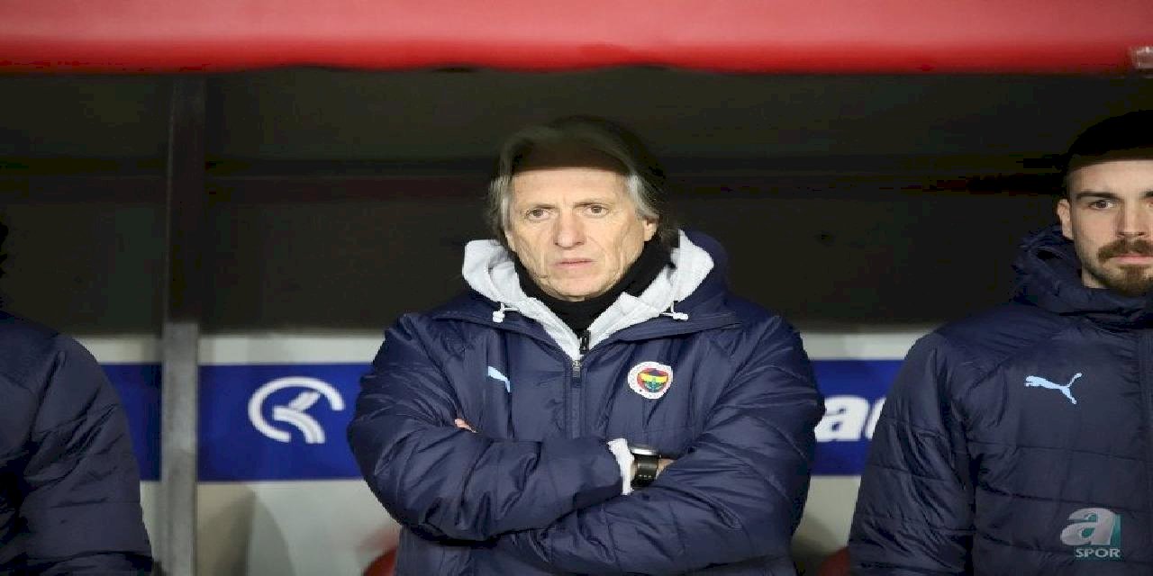 FENERBAHÇE TRANSFER HABERLERİ - Kanarya'dan kaleci hamlesi! Altay Bayındır'ın yerine...