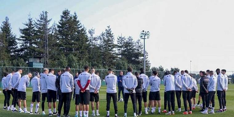 Trabzonspor'un Ümraniyespor ile oynayacağı maçın kamp kadrosu açıklandı