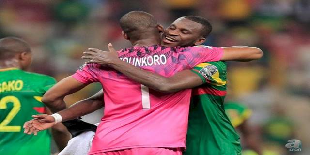 TRANSFER HABERİ: Beşiktaş'ın istediği Kouyate'nin yeni takımı açıklandı!