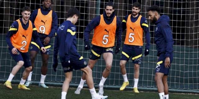 Fenerbahçe'de Ümraniyespor maçı öncesi sarı alarmı! 6 futbolcu birden...
