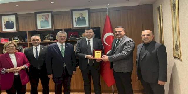 Pandemi kahramanlarından MHP'ye teşekkür