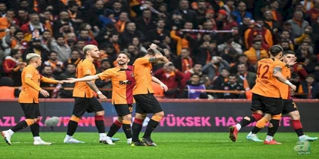 Galatasaray'dan milli yıldıza kanca! Transferi bizzat bitirecek