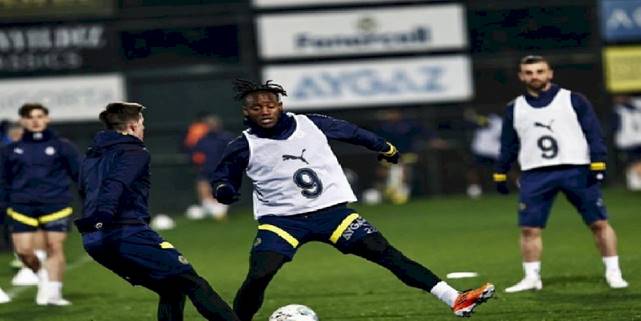 FENERBAHÇE HABERİ: Transferde Arda Güler savaşı! İki ezeli rakip karşı karşıya