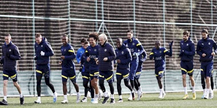 Fenerbahçe'de Kasımpaşa mesaisi sürüyor! Joshua King ve Bright Osayi-Samuel...