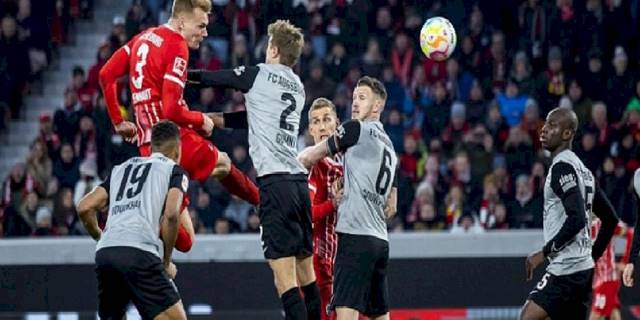 Freiburg 3-1 Augsburg (MAÇ SONUCU-ÖZET) | Freiburg 2 maç sonra kazandı!