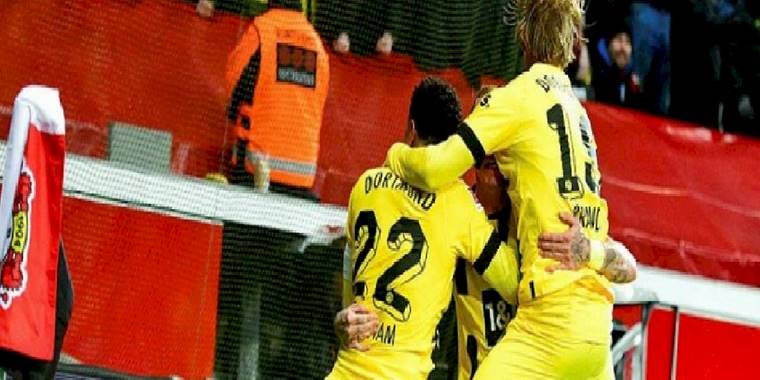 Bayer Leverkusen 0-2 Borussia Dortmund (MAÇ SONUCU - ÖZET) Dortmund yarışa tutundu!