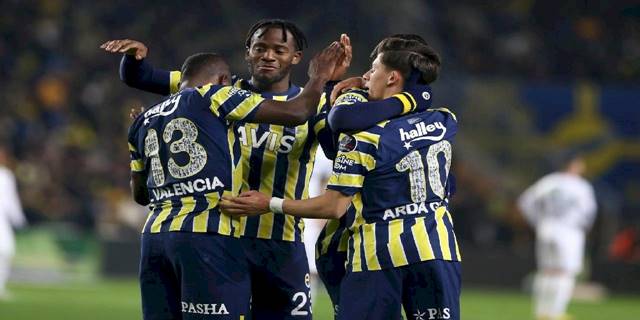 TRANSFER HABERİ: Fenerbahçe'den bir bomba daha! 'Jorge Jesus onu Türkiye'ye getirmek istiyor'