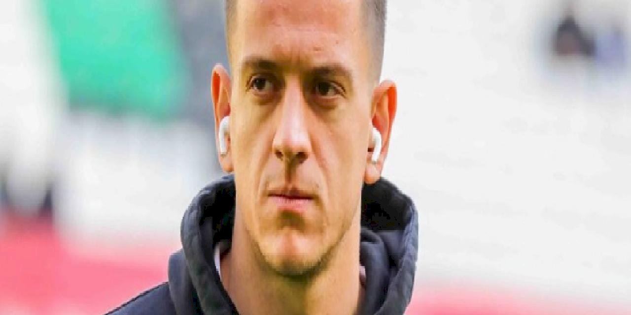 SON DAKİKA: Beşiktaş Amir Hadziahmetovic transferini KAP'a bildirdi!